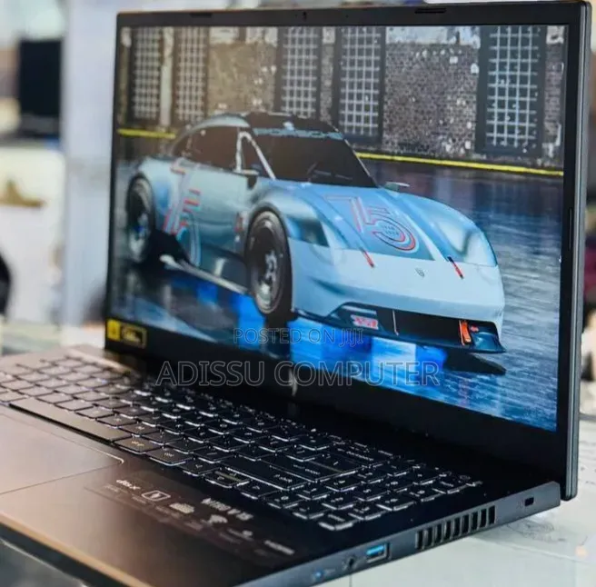 New Laptop Acer Aspire V15 16GB Intel Core i5 SSD 512GB