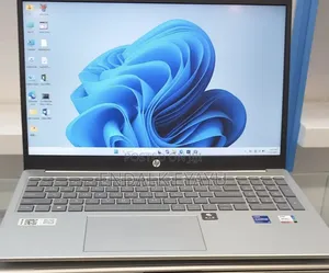 New Laptop HP 16GB Intel Core i7 SSD 512GB