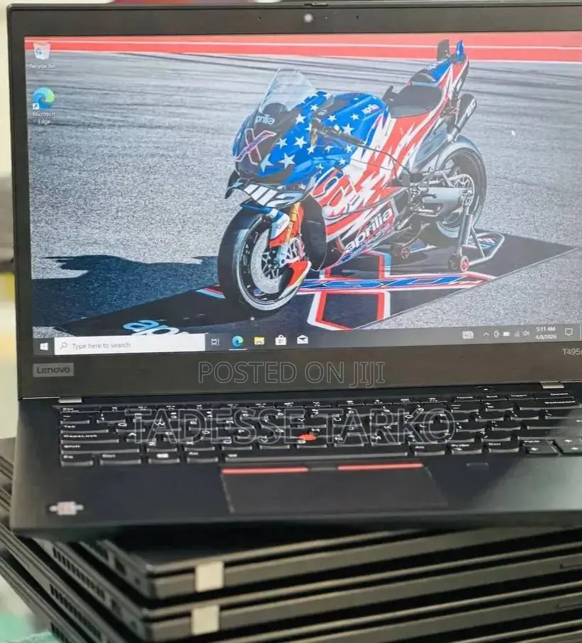New Laptop Lenovo ThinkPad t495s 16GB AMD Ryzen 7 SSD 512GB