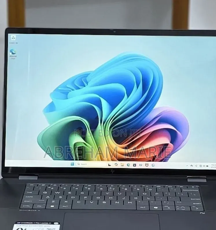 New Laptop HP OmniBook X Flip 16" 16GB Intel Core Ultra 7 SSD 1T