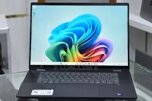 New Laptop HP 16GB Intel Core Ultra 7 SSD 1T