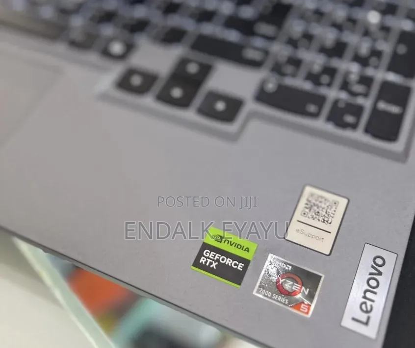 New Laptop Lenovo LOQ 15ARP9 16GB AMD Ryzen 5 SSD 512GB