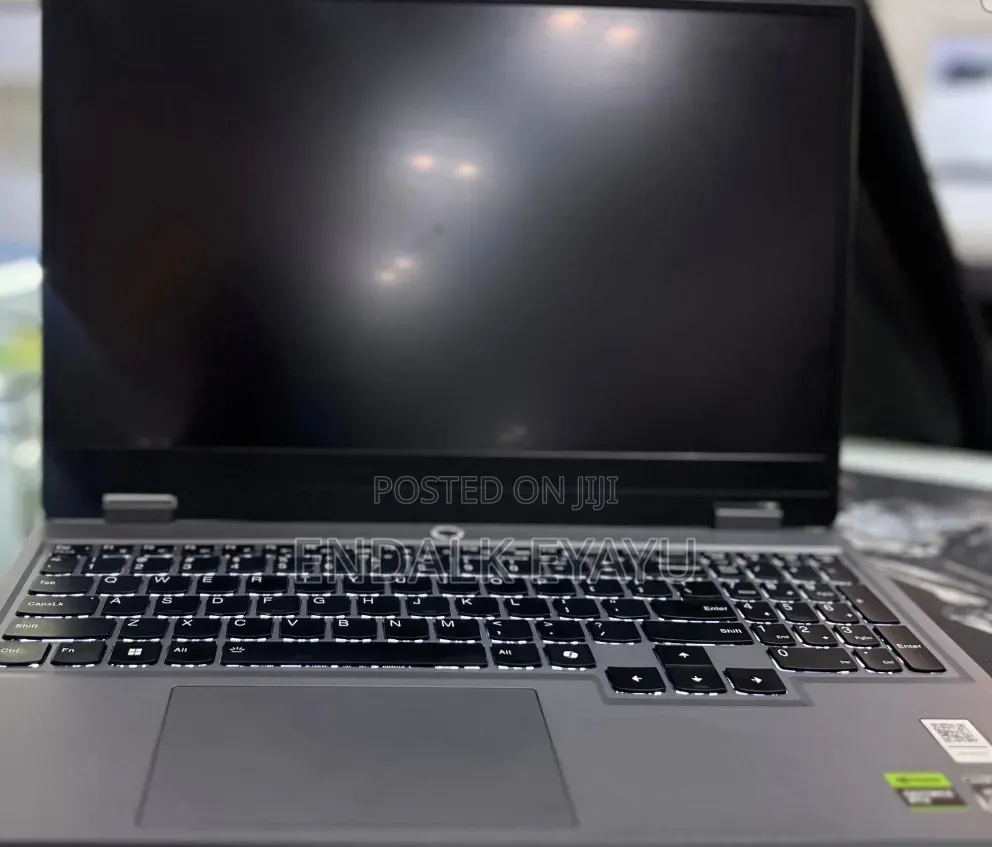 New Laptop Lenovo LOQ 15ARP9 16GB AMD Ryzen 5 SSD 512GB