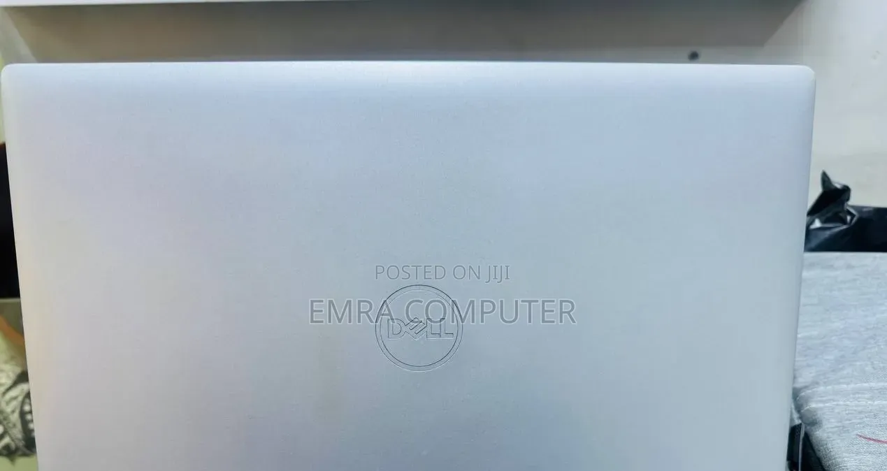 New Laptop Dell Precision 3581 16GB Intel Core i7 SSD 1T