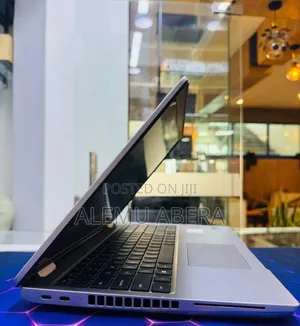 New Laptop Dell Precision 3581 16GB Intel Core i7 SSD 512GB