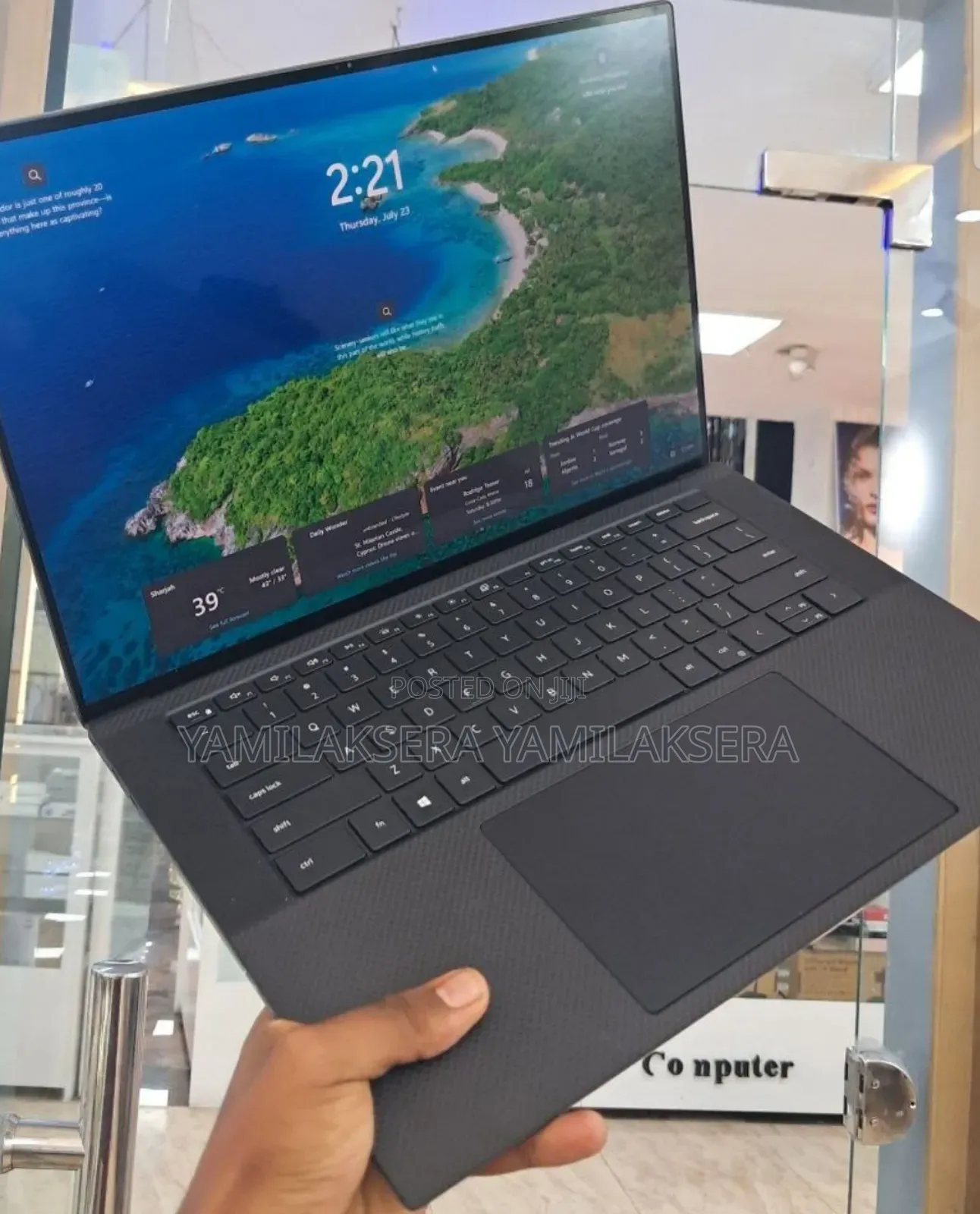 New Laptop Dell Precision 5560 16GB Intel Core i7 SSD 512GB