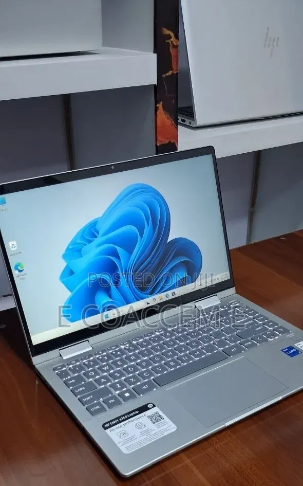 New Laptop HP 8GB Intel Core i5 SSD 512GB