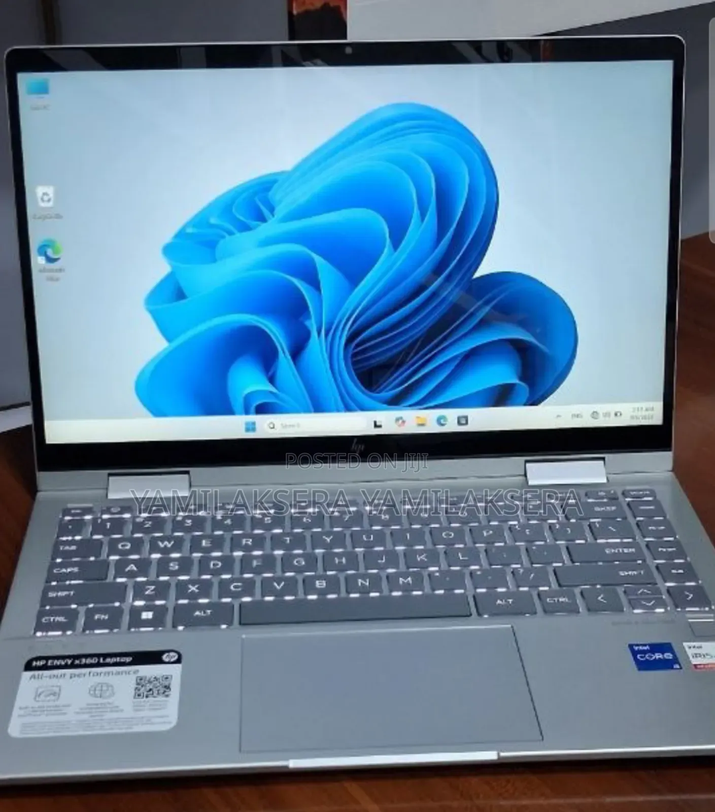 New Laptop HP Envy x360 8GB Intel Core i5 SSD 512GB