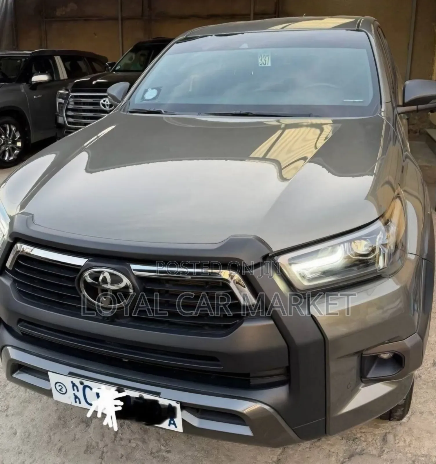 Toyota Hilux 2025 Gray