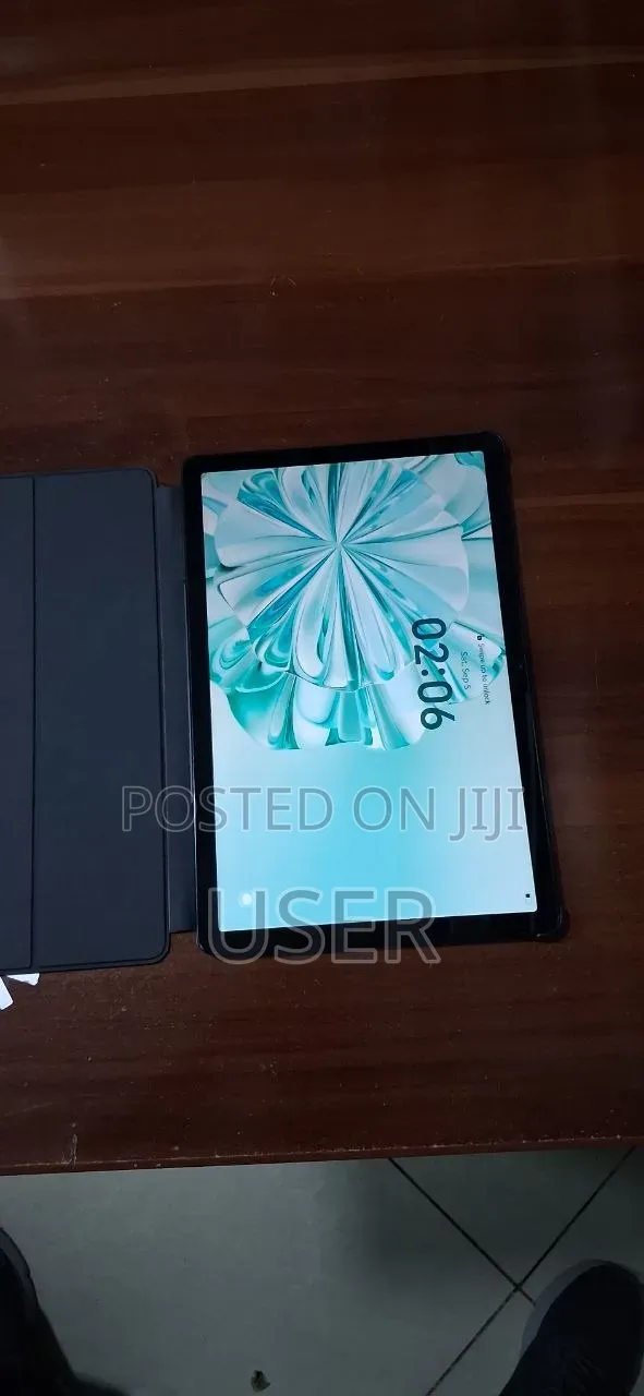 New Honor Pad X8 4 GB Gray