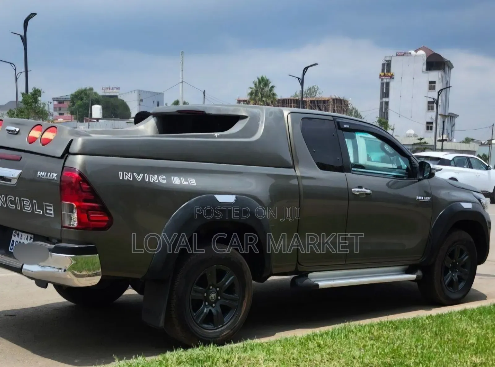 Toyota Hilux 2021 Gray