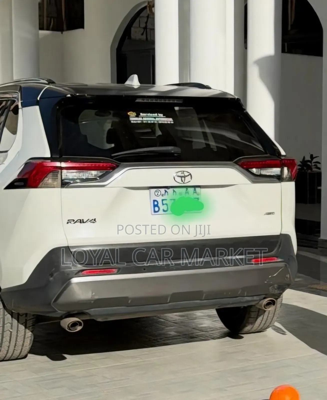 Toyota RAV4 2019 White