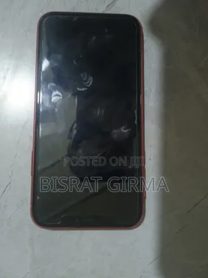 Apple iPhone 11 128 GB Red