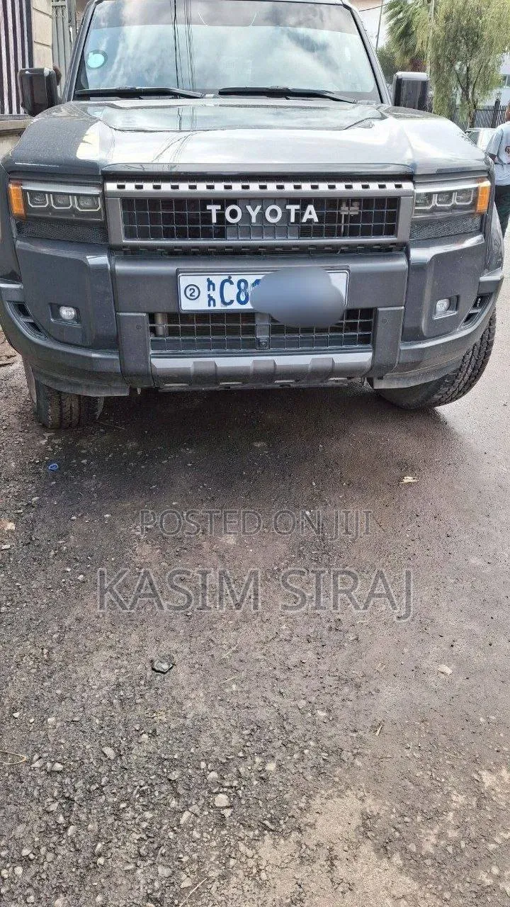 Toyota Land Cruiser Prado 2.4 Hybrid 2025 Blue