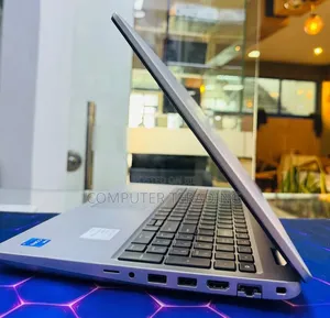 New Laptop Dell Inspiron 15 3581 16GB Intel Core i7 SSD 512GB