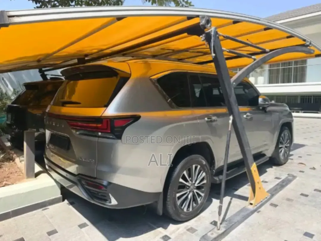 Lexus LX 2022 Gold