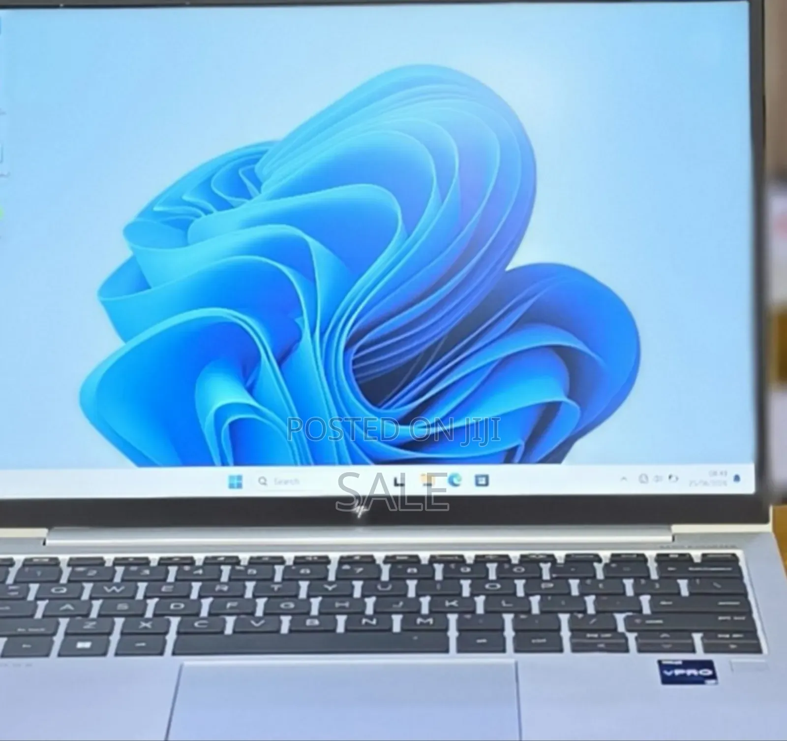 New Laptop HP EliteBook 840 G10 16GB Intel Core i7 SSD 512GB