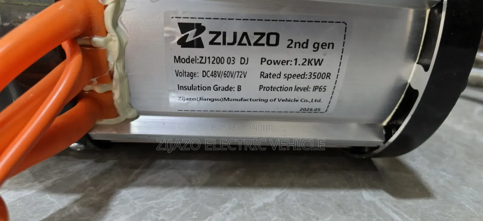4000 W Dinamo