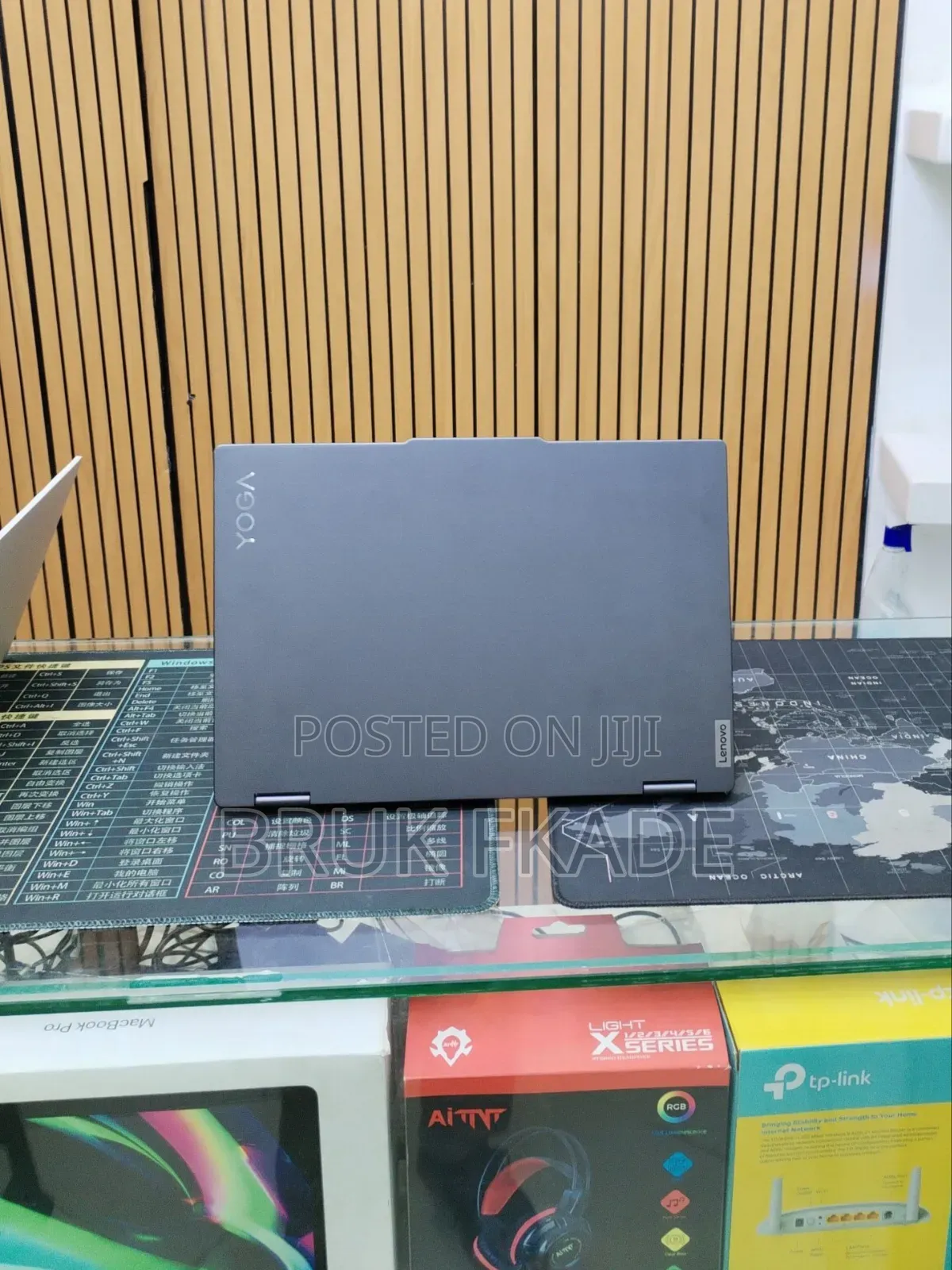 New Laptop Lenovo ThinkPad Yoga 16GB Intel Core Ultra 7 SSD 1T