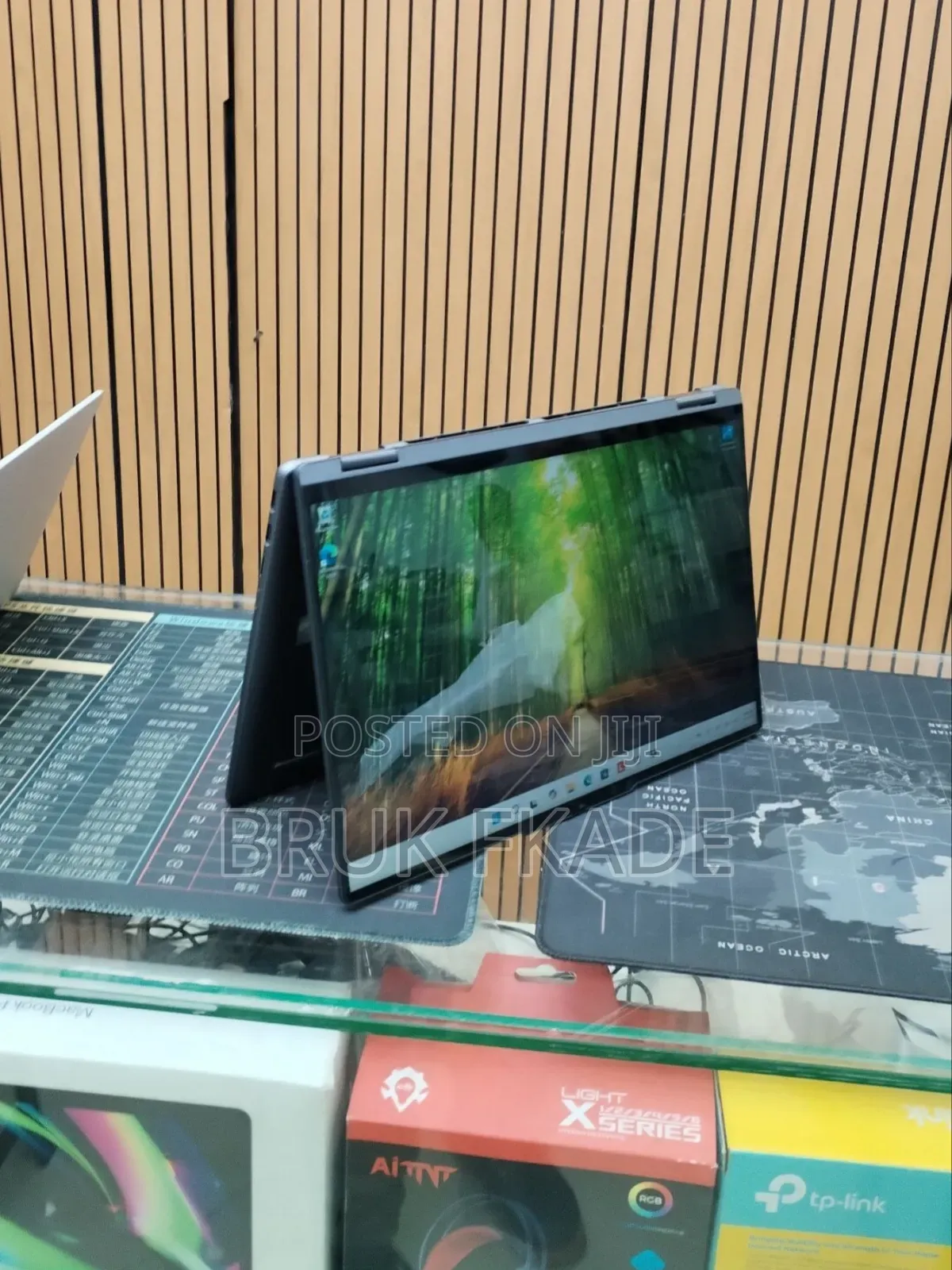 New Laptop Lenovo ThinkPad Yoga 16GB Intel Core Ultra 7 SSD 1T