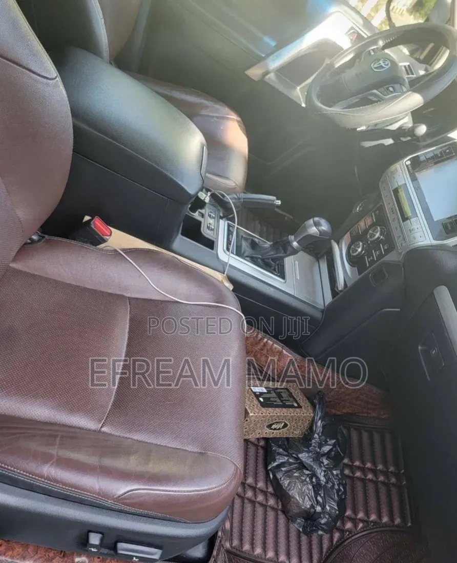 Toyota Land Cruiser 2018 Black