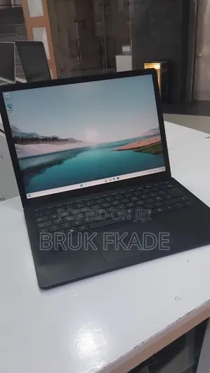New Laptop Microsoft Surface Laptop 4 16GB Intel Core i7 SSD 512GB