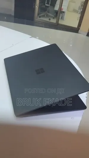 New Laptop Microsoft Surface Laptop 4 16GB Intel Core i7 SSD 512GB