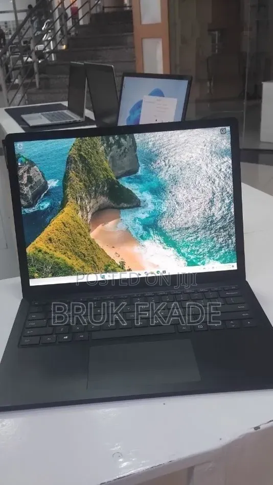 New Laptop Microsoft Surface Laptop 4 16GB Intel Core i7 SSD 512GB