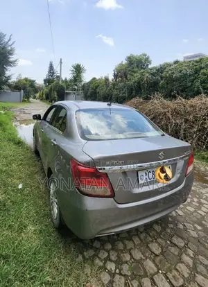 Suzuki Dzire 2022 Gray