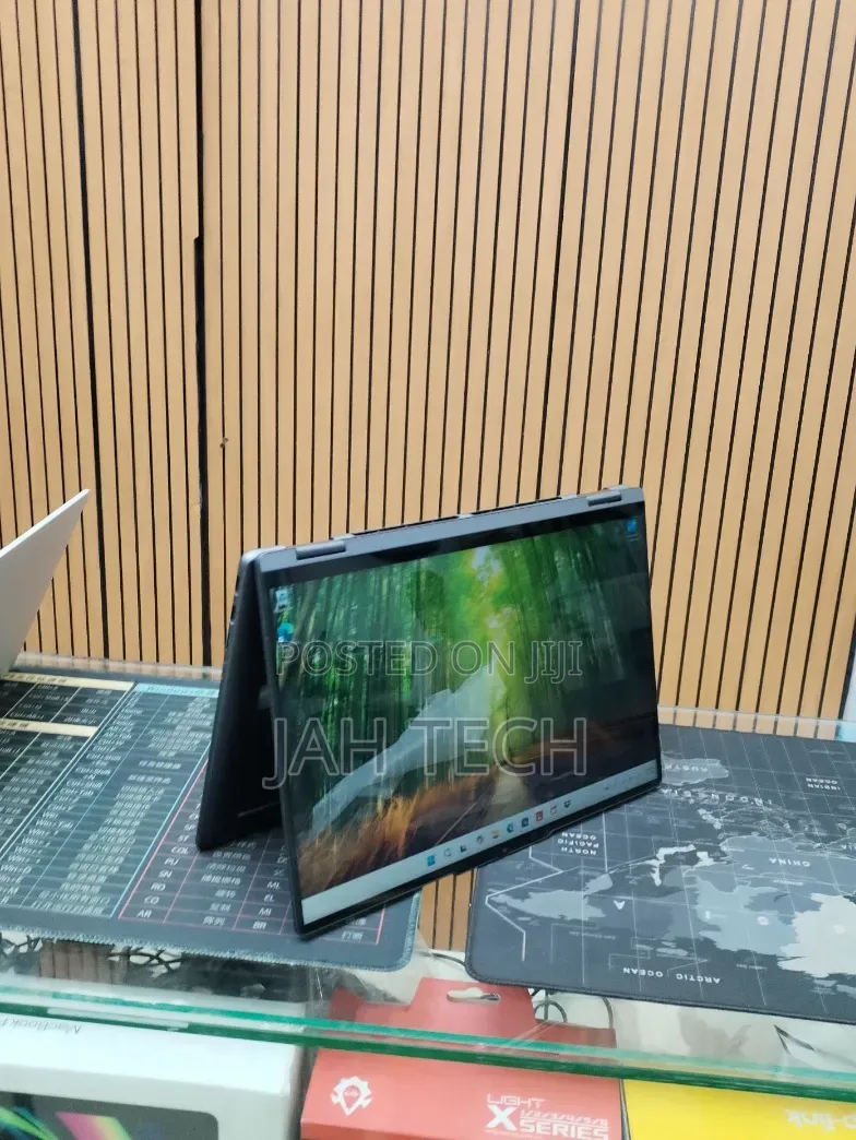 New Laptop Lenovo Yoga 9 16GB Intel Core Ultra 7 SSD 1T