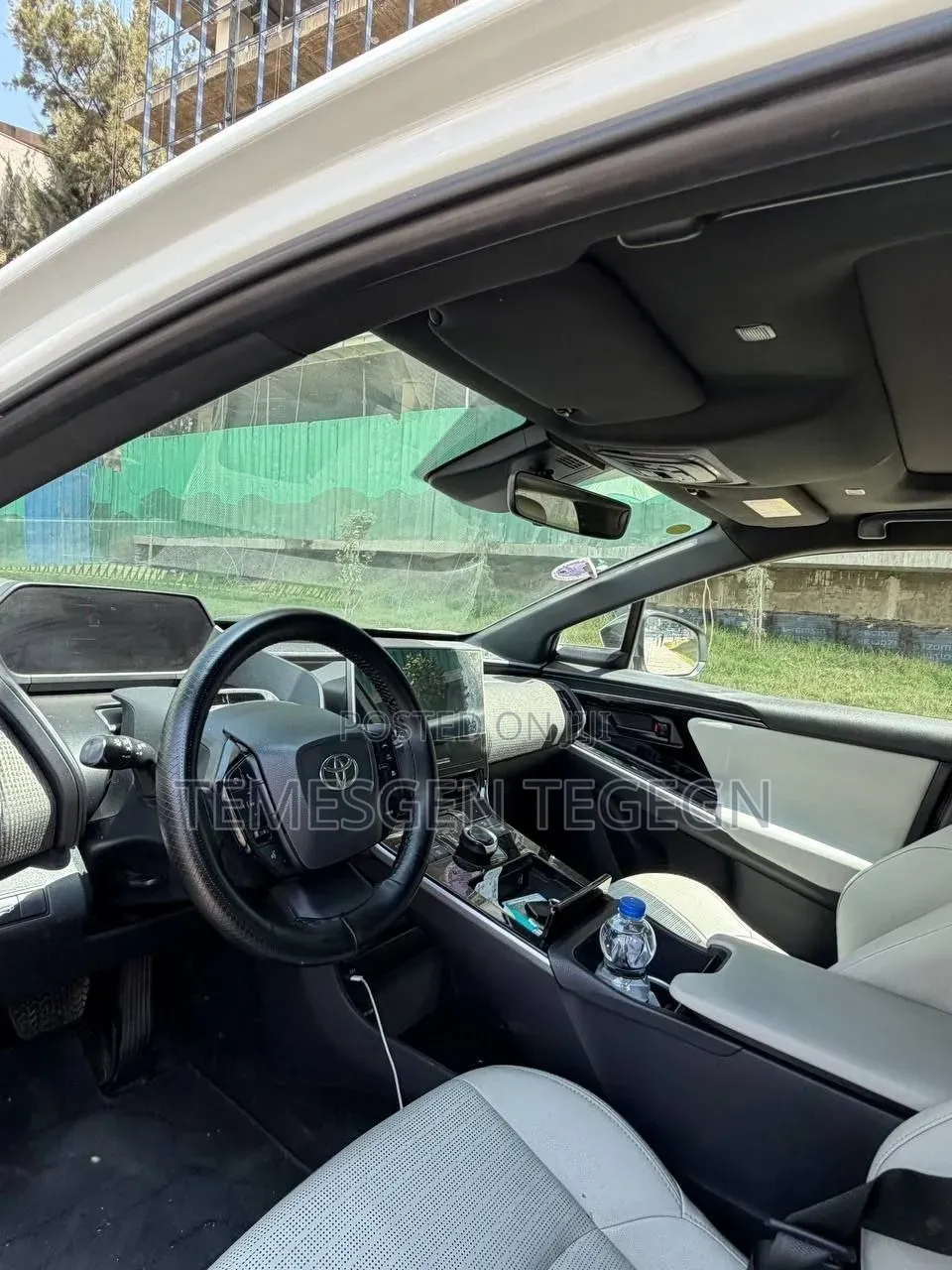 Toyota bZ4X 2022 White