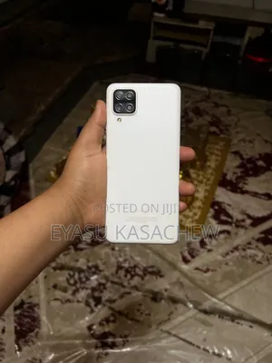 Samsung Galaxy A12 64 GB White