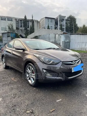 Hyundai Elantra Limited 4dr Sedan (1.8L 4cyl 6A) 2015 Brown