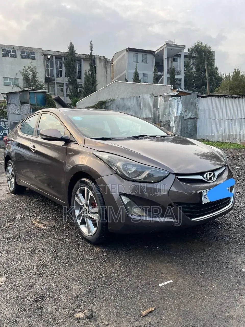 Hyundai Elantra Limited 4dr Sedan (1.8L 4cyl 6A) 2015 Brown