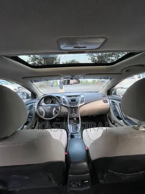 Hyundai Elantra Limited 4dr Sedan (1.8L 4cyl 6A) 2015 Brown
