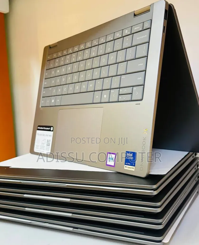 New Laptop HP OmniBook 5 14" 16GB Intel Core Ultra 7 SSD 1T