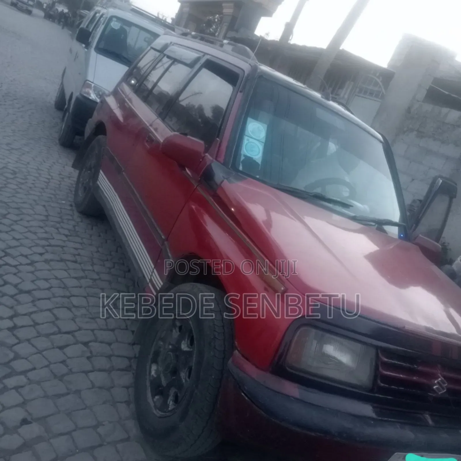 Suzuki Vitara 1992 Red