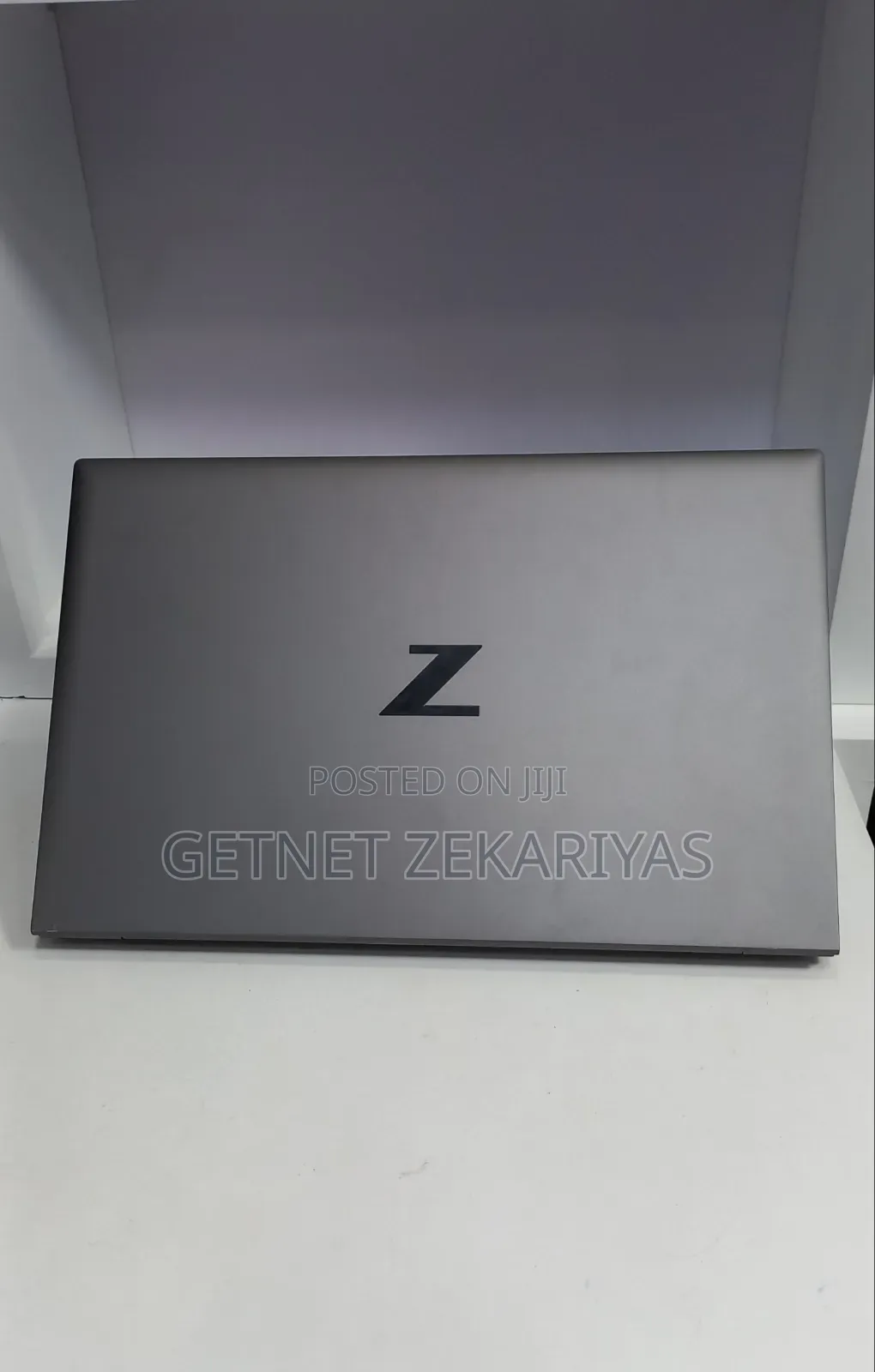 New Laptop HP ZBook Firefly G8 16GB Intel Core i7 SSD 512GB