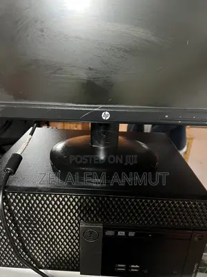 Desktop Computer Dell Optiplex 3040 4GB Intel Core i5 HDD 500GB