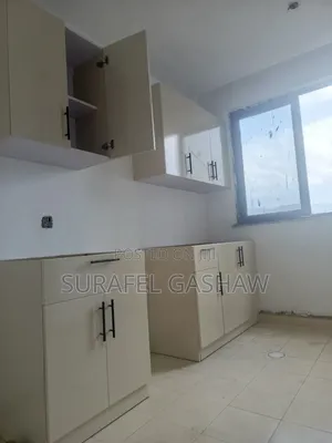 Furnished 2bdrm Apartment in ሲኤምሲ ጋስት ሞል ፊትለፊት, Addis Ketema for sale