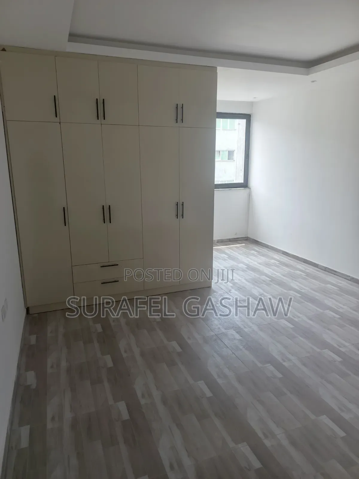 Furnished 2bdrm Apartment in ሲኤምሲ ጋስት ሞል ፊትለፊት, Addis Ketema for sale