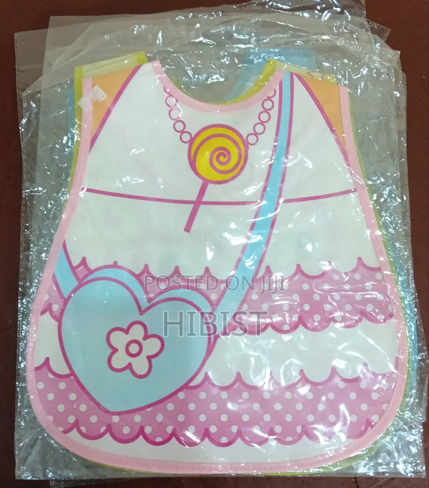 Waterproof Short-Sleved Baby Bibs
