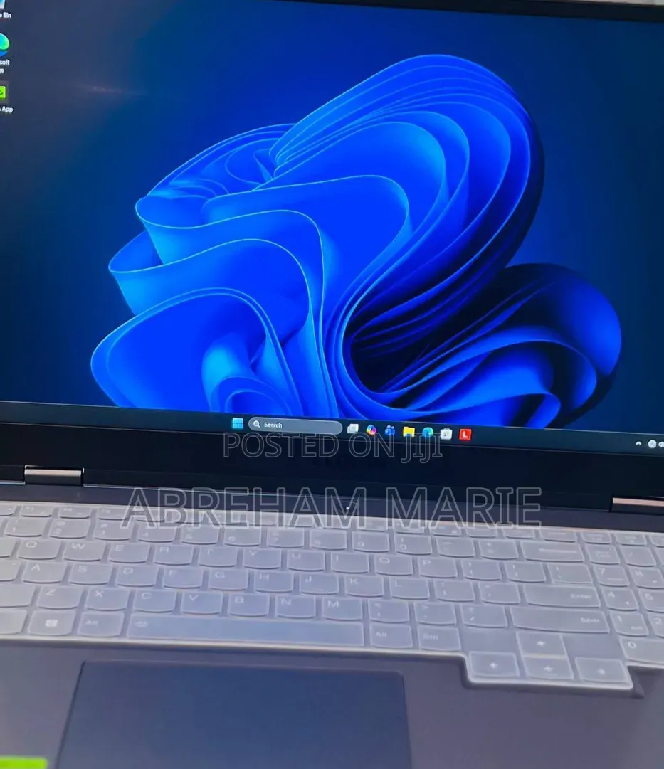 New Laptop Lenovo Legion 5 16GB AMD Ryzen 7 SSD 1T