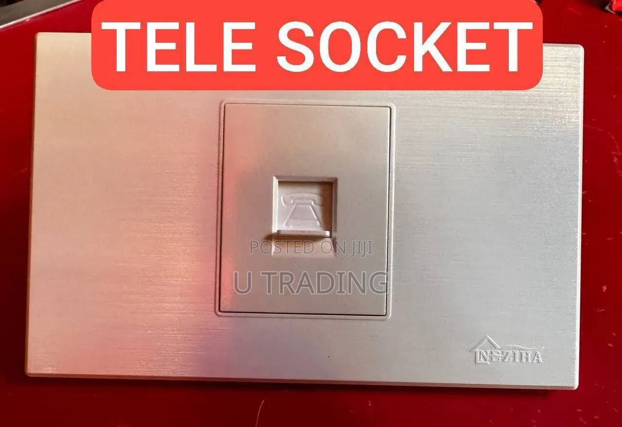 Socket Flush Mounted