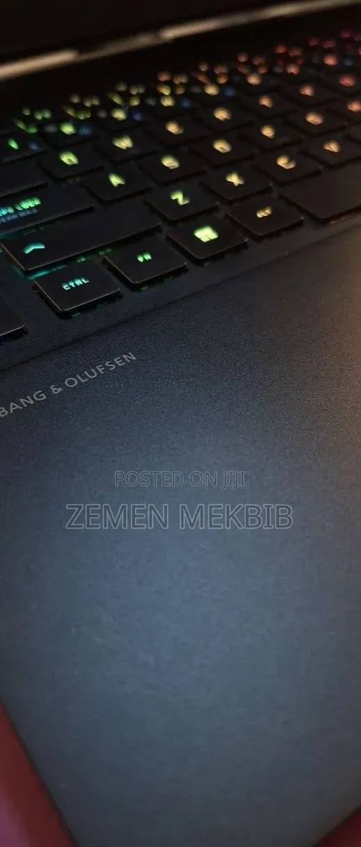 New Laptop HP Omen 17 16GB Intel Core i7 SSD 1T
