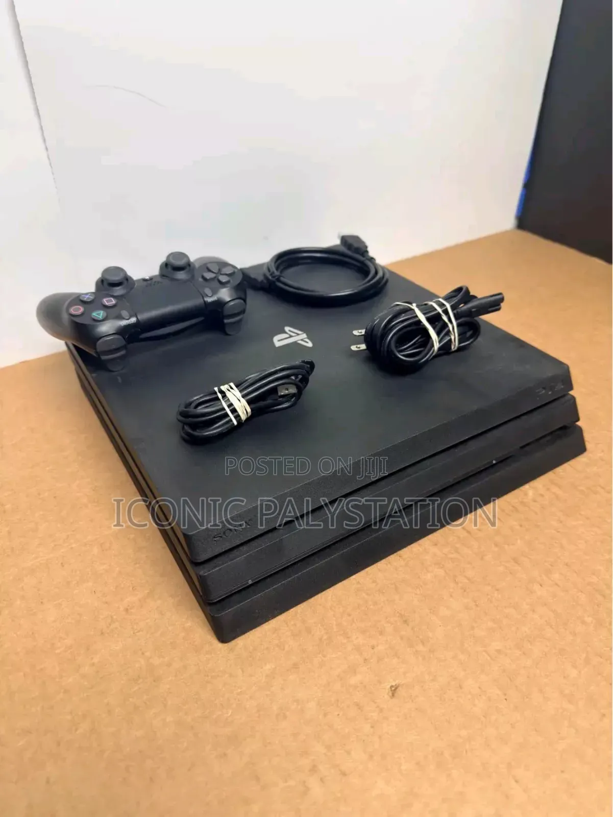 Ps4 Pro With Two Orgnial Joystiks Be Fast Real Buyers