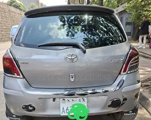 Toyota Yaris 1.0 HB T1 2008 Silver