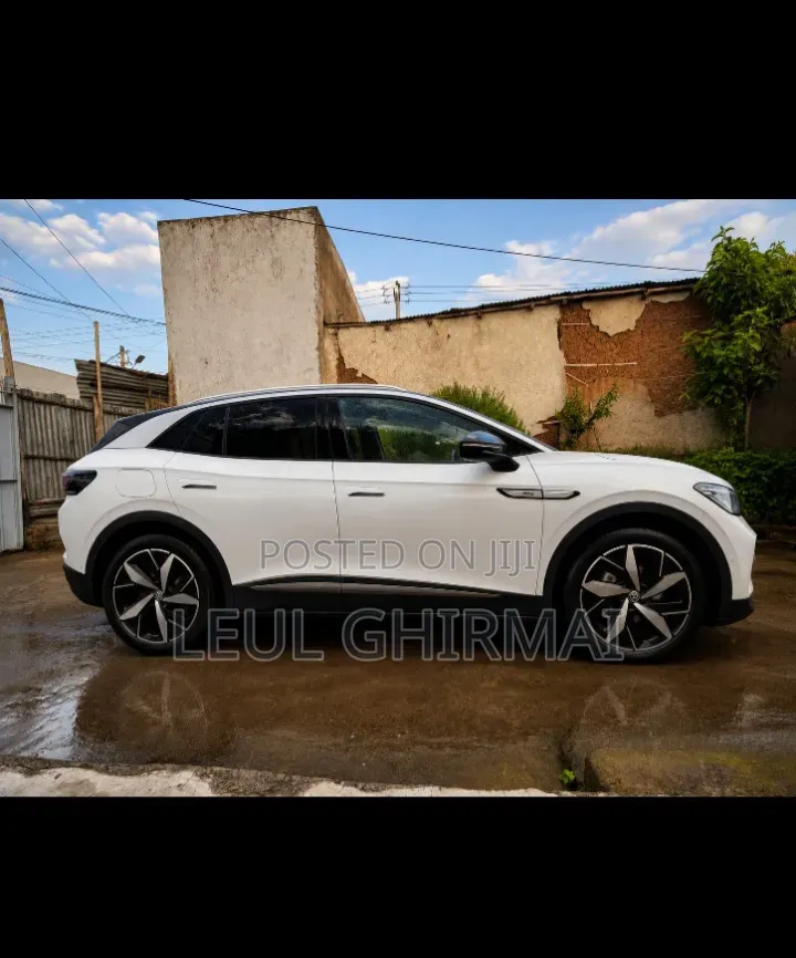 Volkswagen ID.4 2023 White