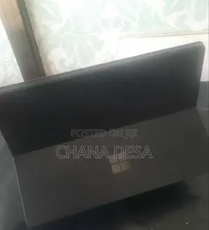 New Laptop Microsoft Surface Pro 6 8GB Intel Core i5 SSD 256GB
