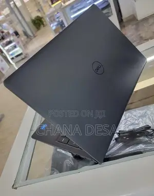 New Laptop Dell 16GB Intel Core i5 SSD 512GB